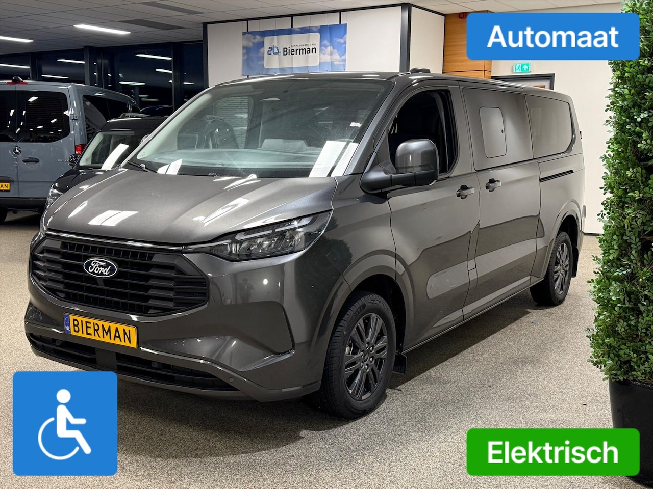 Ford Transit Custom - L2H1 Rolstoelbus Automaat HYBRIDE 3+1 - AutoWereld.nl