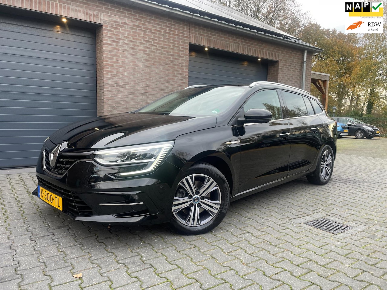 Renault Mégane E-Tech - Estate 1.6 Plug-In Hybrid 160 Intens CAMERA ECC 2021 - AutoWereld.nl