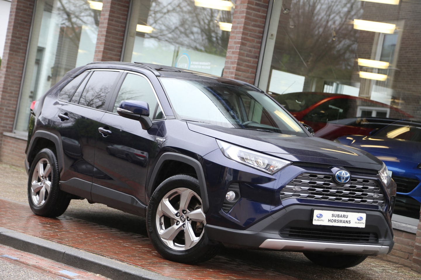 Toyota RAV4 - 2.5 Hybrid Dynamic Schuifdak Navi Camera ACC LED - AutoWereld.nl