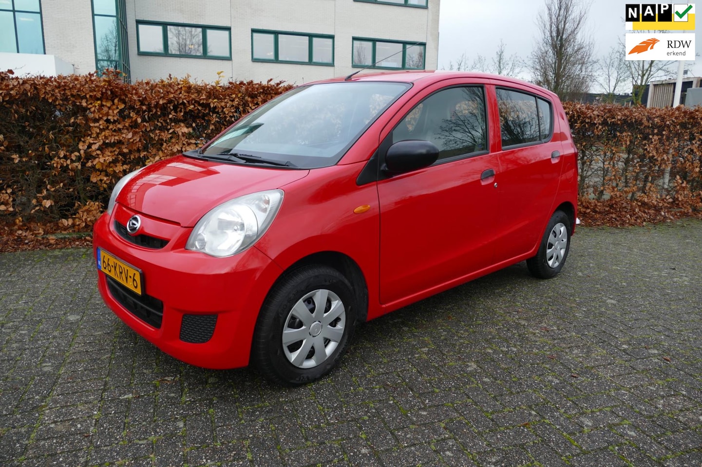 Daihatsu Cuore - 1.0 Comfort Apk 27-9-2026 Airco Nette auto - AutoWereld.nl