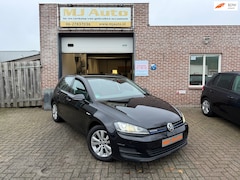 Volkswagen Golf - 1.0 TSI Connected Series xenon navigatie