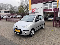 Hyundai i10 - 1.1I 5DR Orange Babies