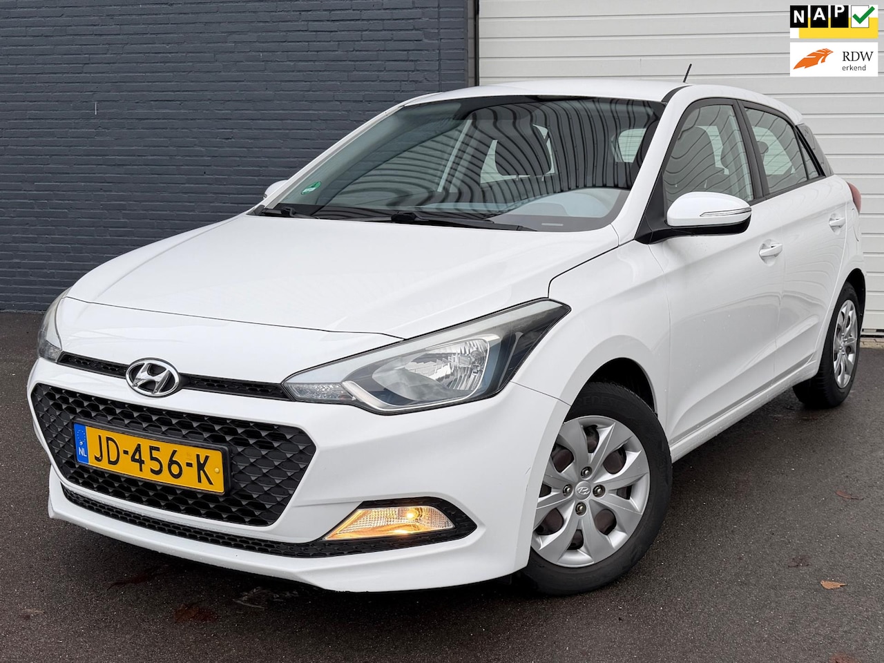 Hyundai i20 - 1.2 LP i-Drive Cool AIRCO/5DEURS/LAGEKM/NAP - AutoWereld.nl