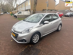 Peugeot 208 - Tweede eigenaar / Navigatie / 113.000 NAP / Bouwjaar 2016