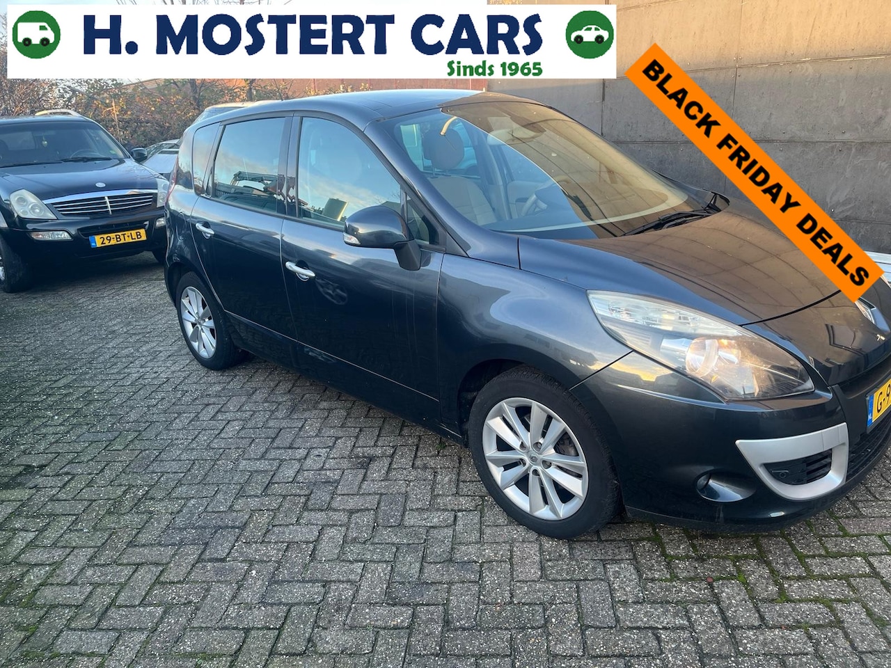Renault Scénic - 1.4 TCE Parisienne *Zéér MOOI* Leren bekleding LET OP verliest water AIRCO * APK t/m 06-10 - AutoWereld.nl