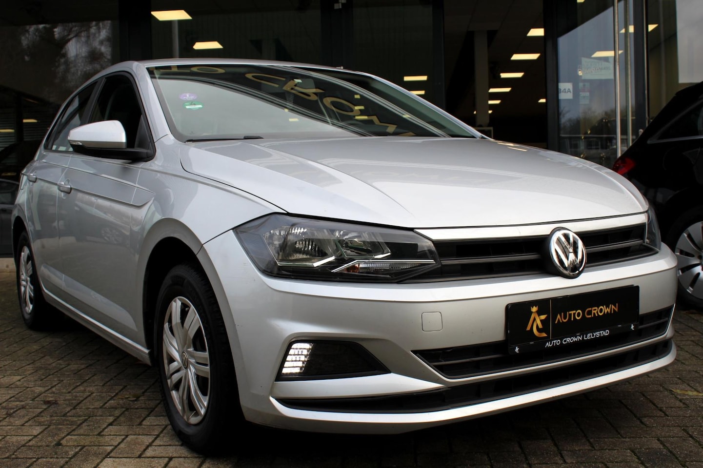 Volkswagen Polo - 1.0 MPI Comfortline BJ.2020 Airco - AutoWereld.nl