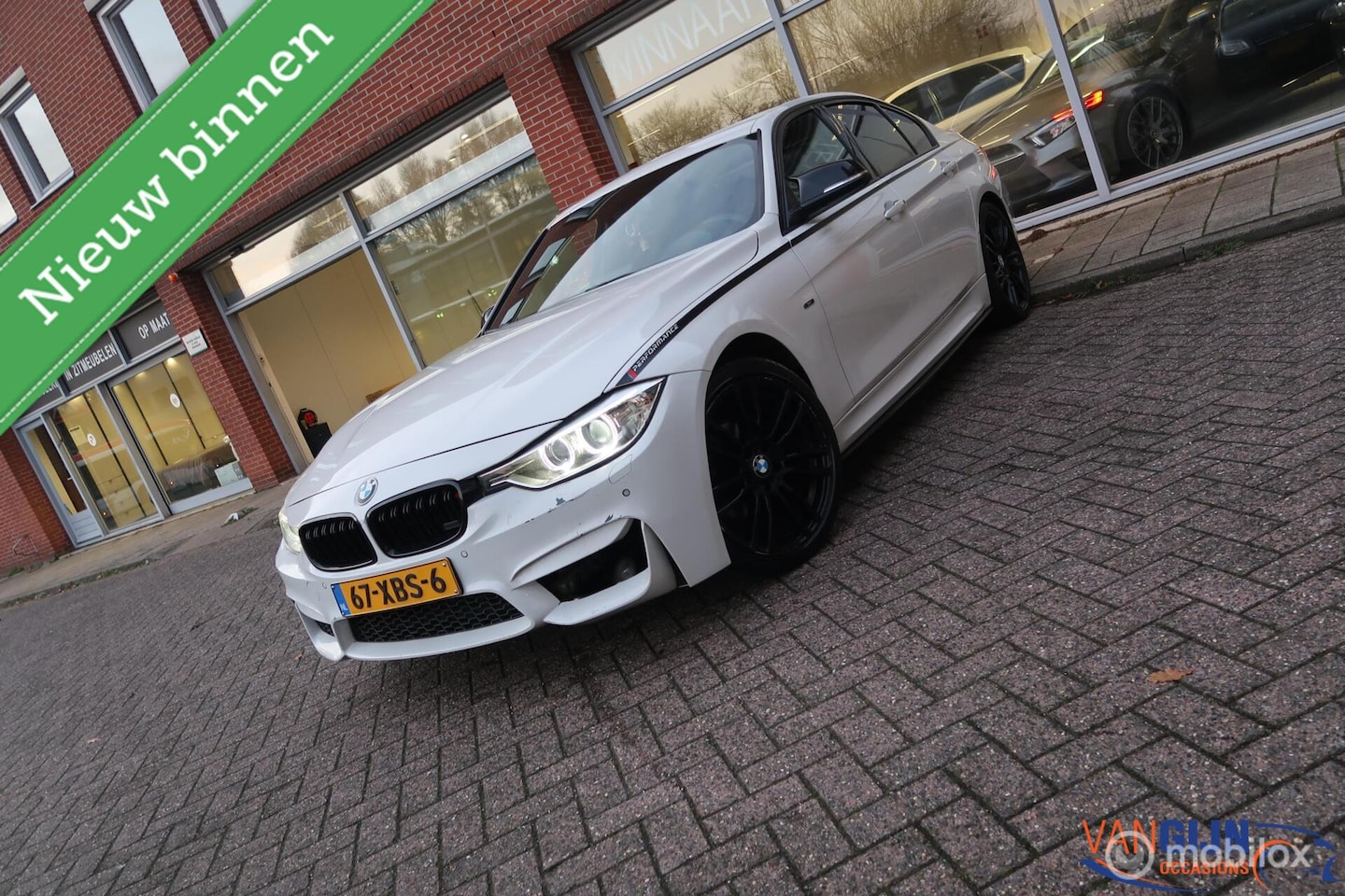 BMW 3-serie - 320d EfficientDynamics Edition High Executive 320d EfficientDynamics Edition High Executive - AutoWereld.nl