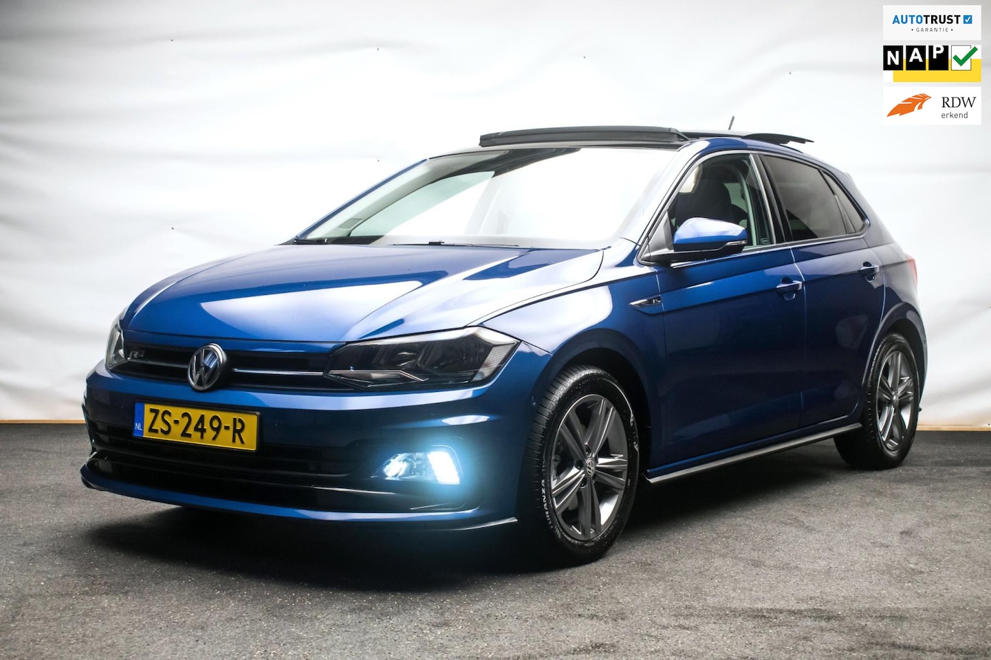 Volkswagen Polo - 1.0 TSI R-LINE 116PK ORG NL [ Panoramadak Sfeerverlichting Carplay Adaptive Cruise Parkeer - AutoWereld.nl