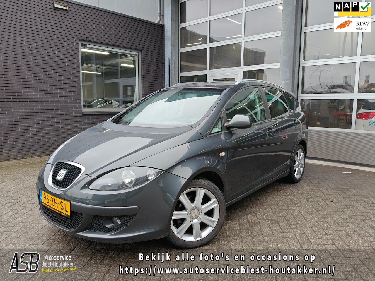 SEAT Altea XL - 1.6 Stylance | Trekhaak | Cruise | Parkeersensoren Achter | 17" LMV - AutoWereld.nl