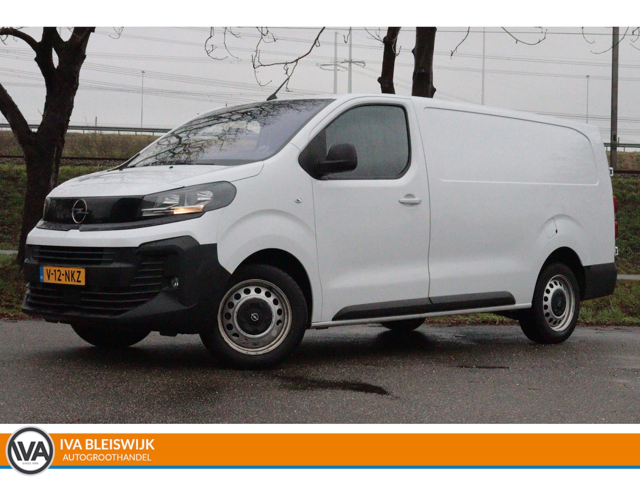 Opel Vivaro - 2.0 Diesel 180 S&S L3 Automaat | 3 PERS | NAVI | PDC V+A | CRUISE | STUURVERW | - AutoWereld.nl