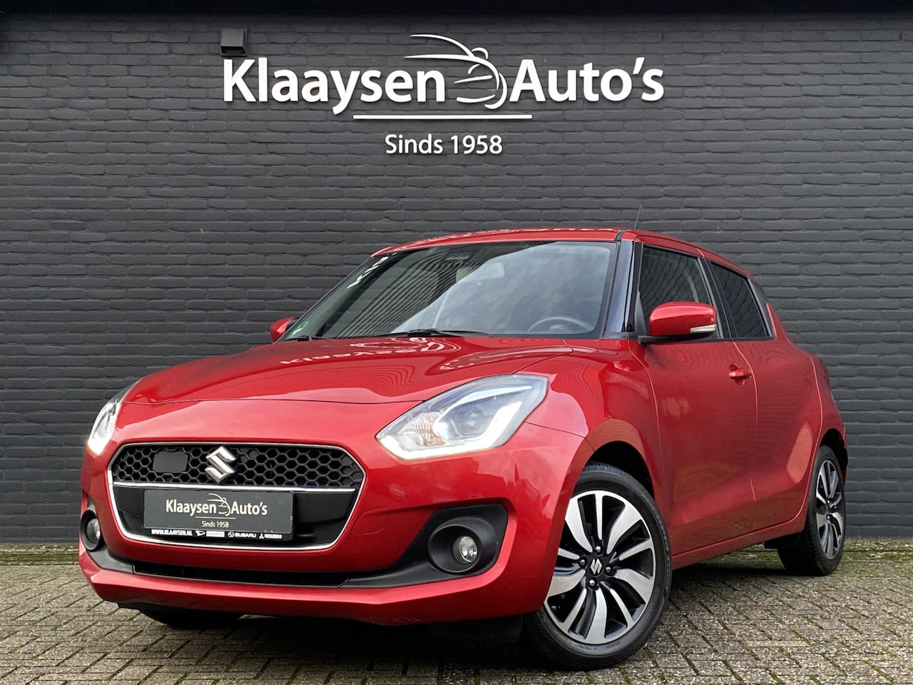 Suzuki Swift - 1.0 Stijl 112 pk Smart Hybrid | 1e eigenaar | dealer onderhouden | navigatie | camera | ke - AutoWereld.nl