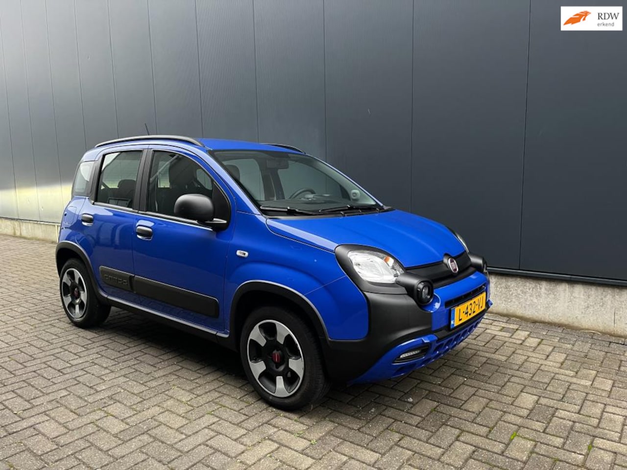 Fiat Panda - 1.0 Hybrid City Cross *1e eigenaar*ORG-NL* - AutoWereld.nl