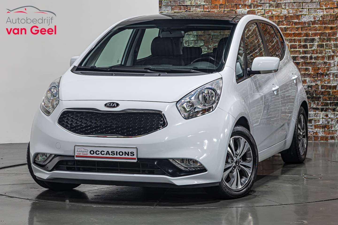 Kia Venga - 1.4 CVVT Summer Edition I 1ste eigenaar I Trekhaak I Schuif/kantel dak - AutoWereld.nl