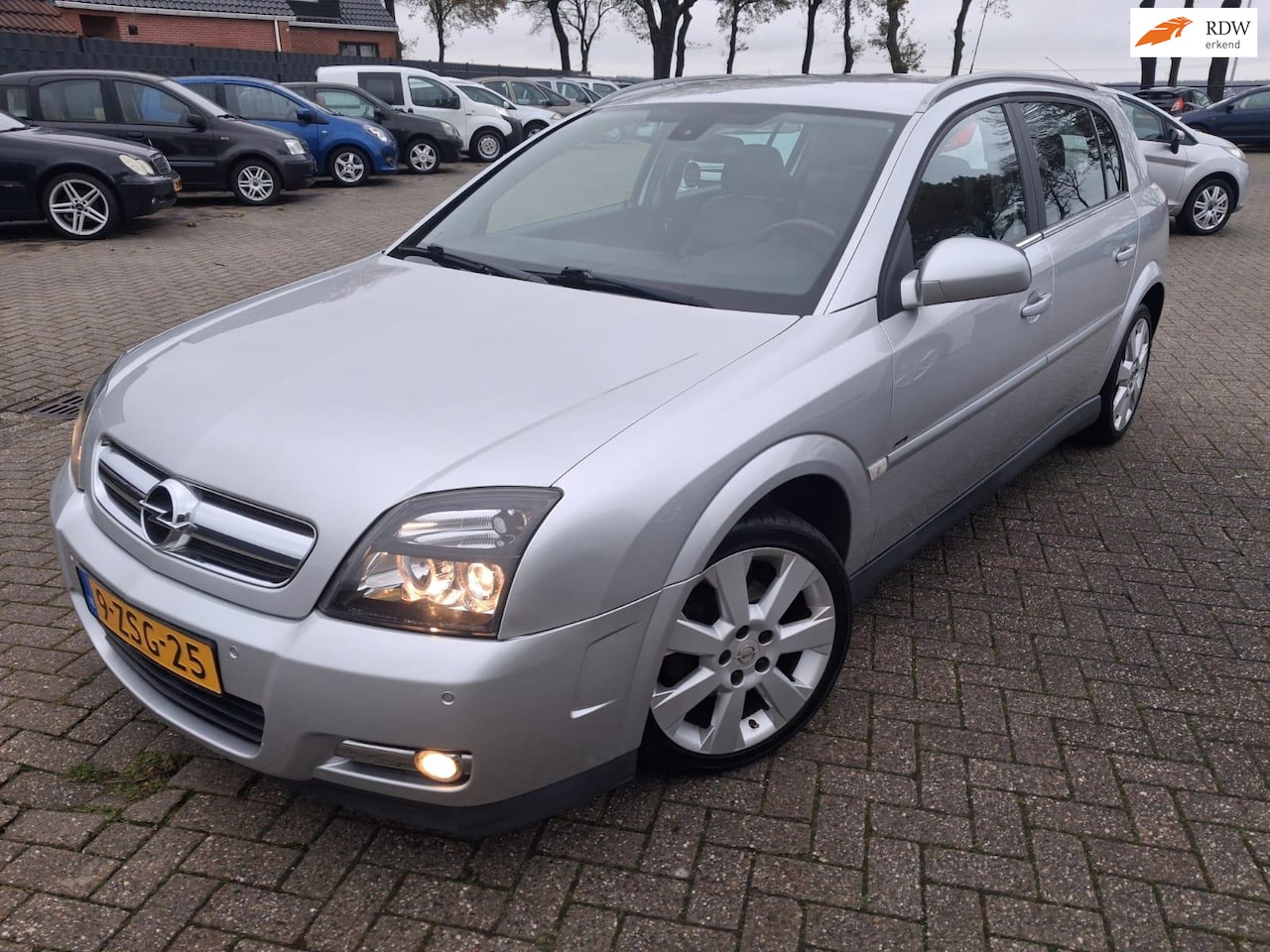 Opel Signum - 2.2-16V Sport 2013. Automaat/Airco/Cruise/Trekhaak. Zeer nette auto! - AutoWereld.nl
