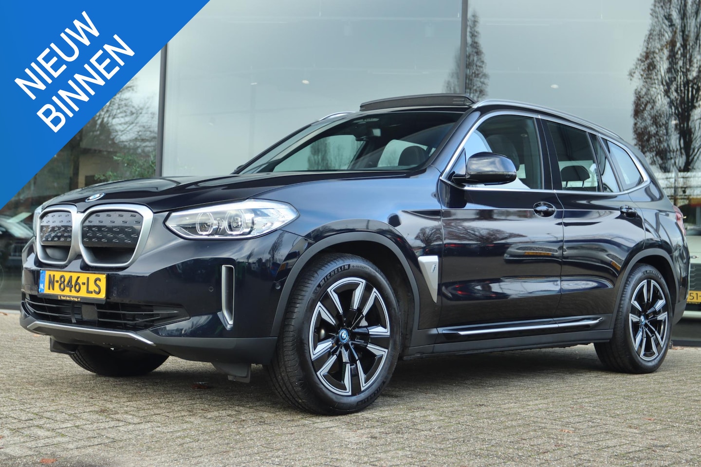 BMW iX3 - EXECUTIVE 80 KWH | PANO | TREKHAAK | LED |  CAMERA |  MEMORY | CARPLAY | VIRTUAL COCKPIT - AutoWereld.nl