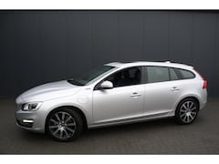 Volvo V60 - 2.4 D5 Twin Engine Special Edition