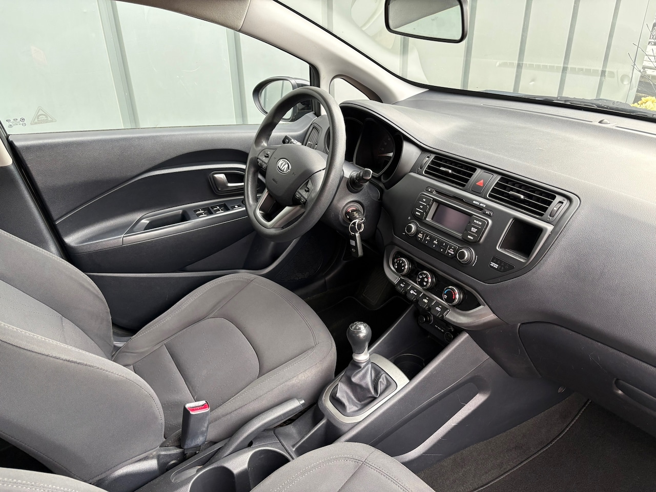 Kia Rio - 1.2 CVVT Plus Pack NAP//AIRCO//ELEC.RAMEN//5DRS//