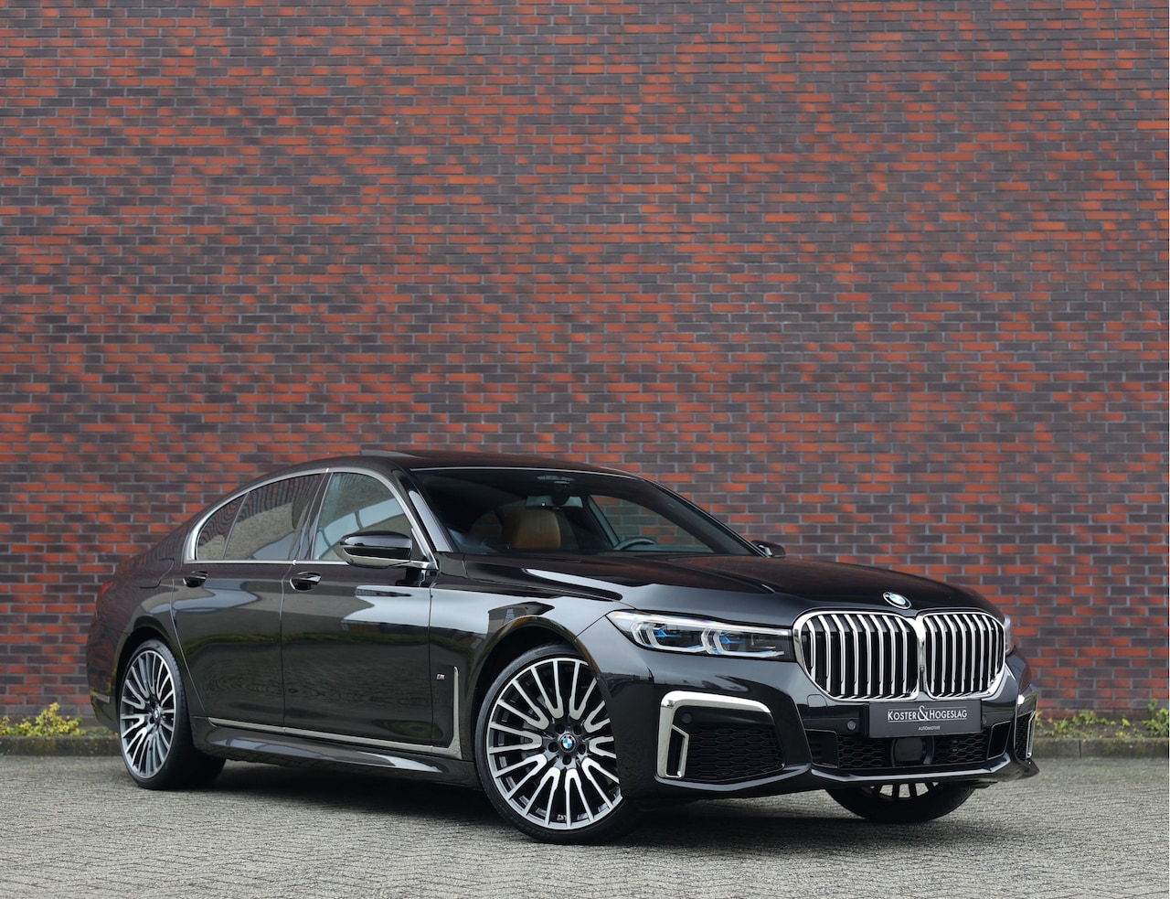 BMW 7-serie - 745e High Executive | Nappa - Trekhaak - H&K - Laserlicht - AutoWereld.nl