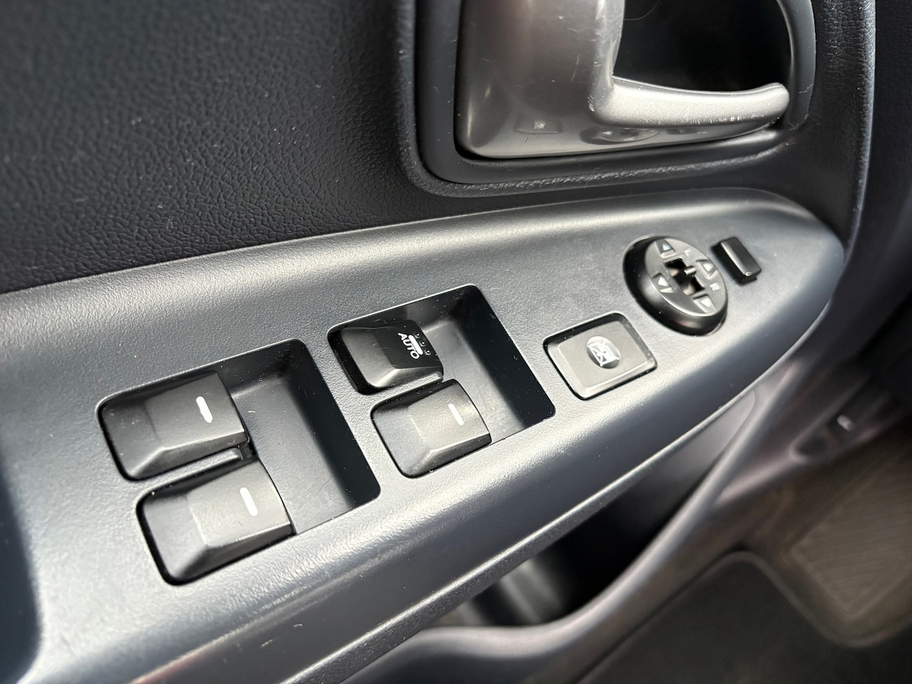 Kia Rio - 1.2 CVVT Plus Pack NAP//AIRCO//ELEC.RAMEN//5DRS//