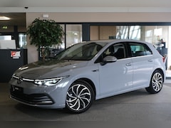 Volkswagen Golf - 8 1.5 eTSI Style DSG Navi Elek Stoel ACC Stoelverwarming