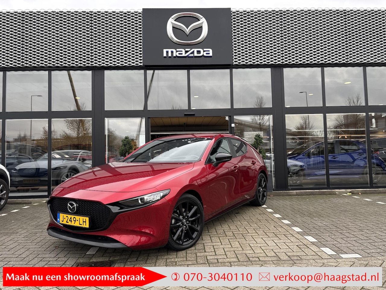 Mazda 3 - 2.0 e-SkyActiv-X M Hybrid 180 Dealer Onderhouden / Apple Carplay-Android Auto - AutoWereld.nl