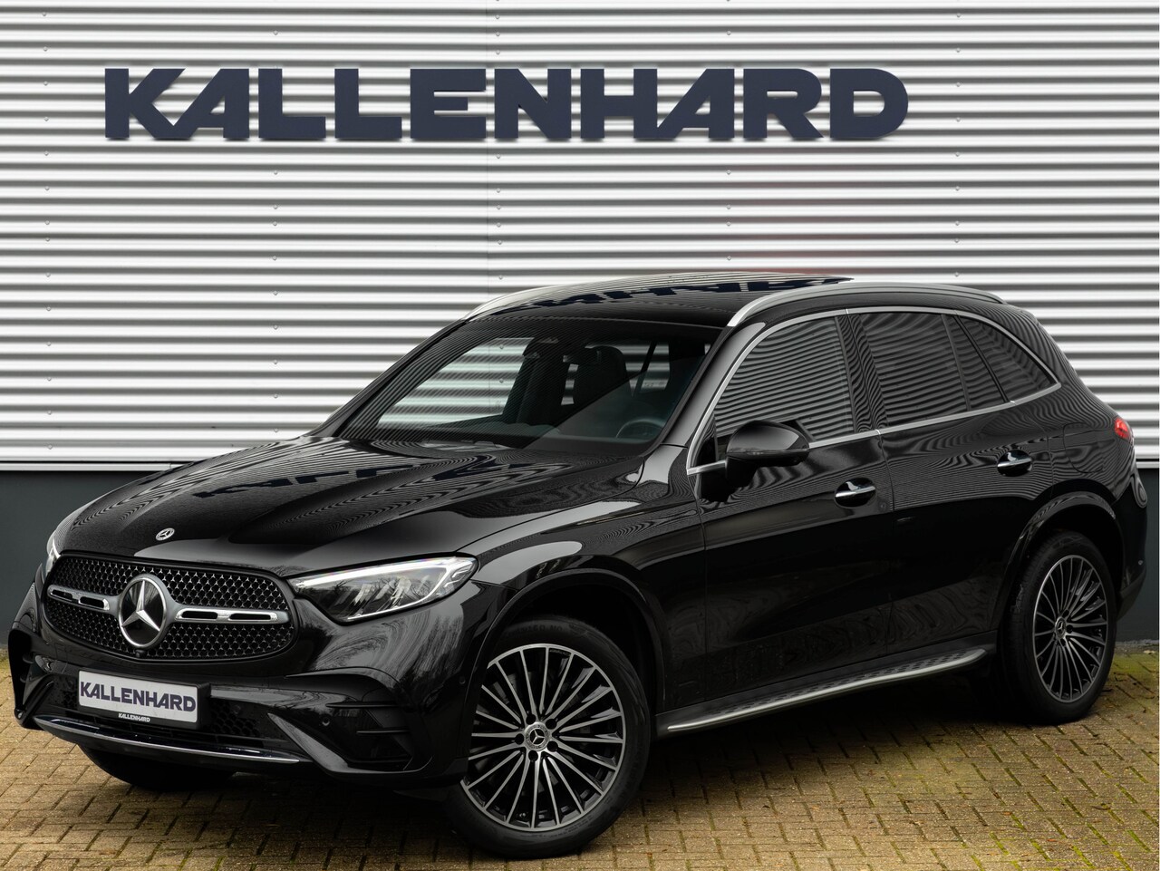 Mercedes-Benz GLC-klasse - 300e 4MATIC AMG Line - Pano - Trekhaak - 360 Camera - AutoWereld.nl