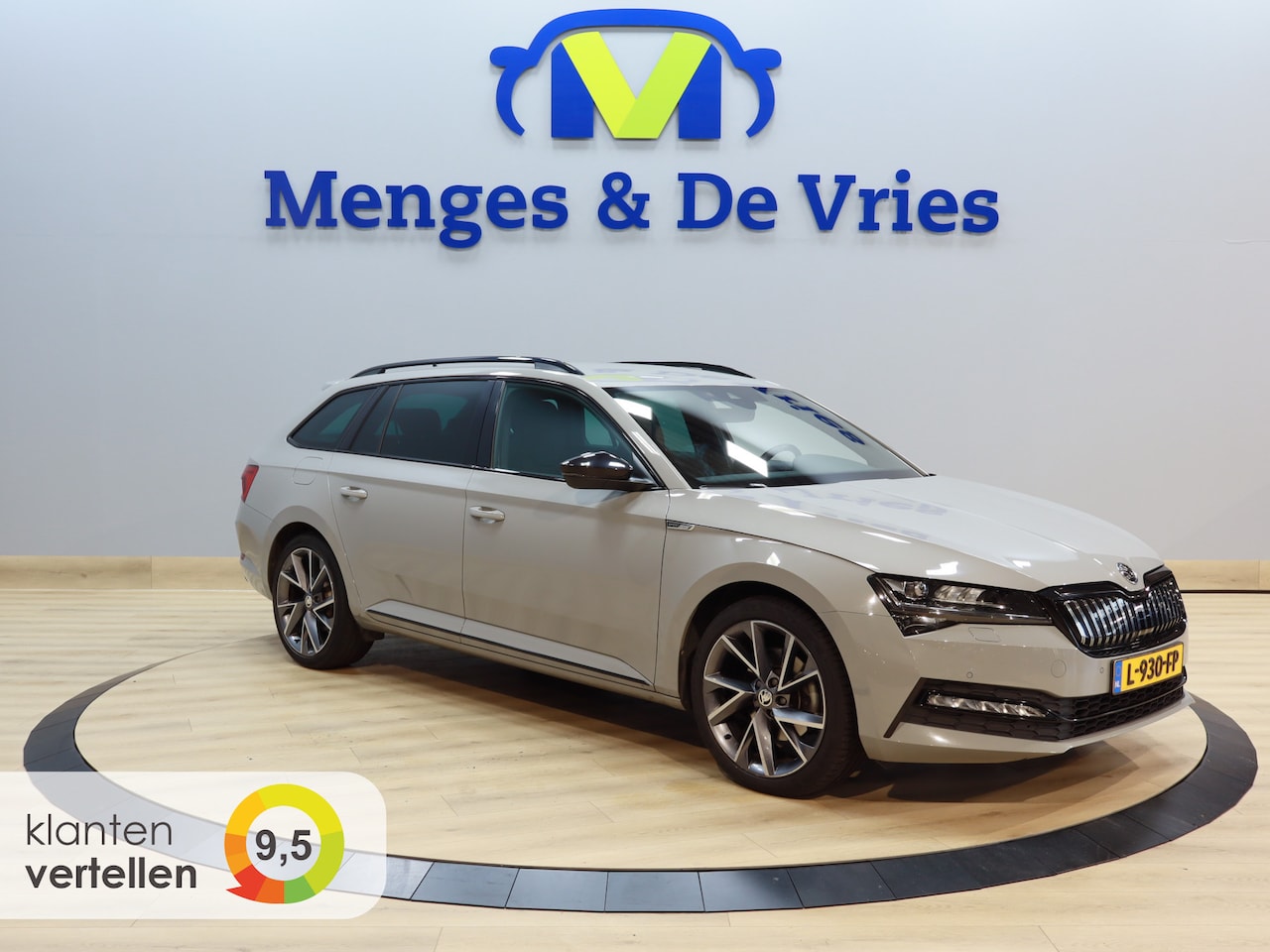 Skoda Superb Combi - 1.4 TSI iV Sportline Business Airco ECC | Virtual | Sfeer | Memory | Stoel\Stuur Verwarmin - AutoWereld.nl