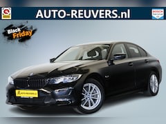 BMW 3-serie - 320e / LED / Navi / CarPlay / Cam / Clima