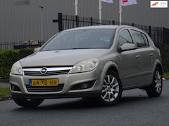 Opel Astra - 1.6 AUTOMAAT NAP/CAMERA/AIRCO/CRUISE/APK 11-2026