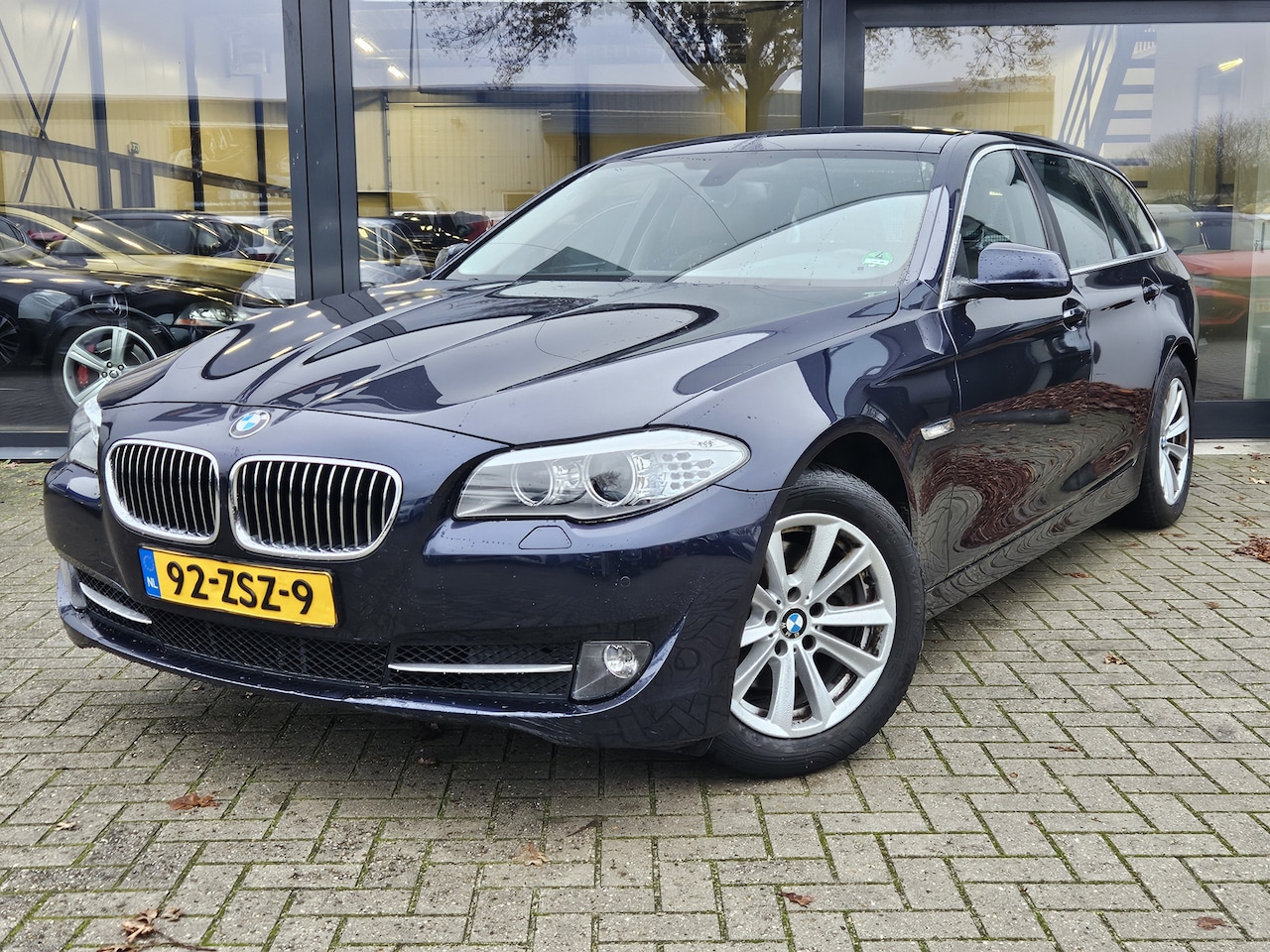 BMW 5-serie Touring - 520i High Executive 520i High Executive - AutoWereld.nl