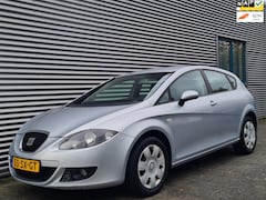 SEAT Leon - 1.6 Reference 06-2006 Gris Luna Metallic APK NIEUW