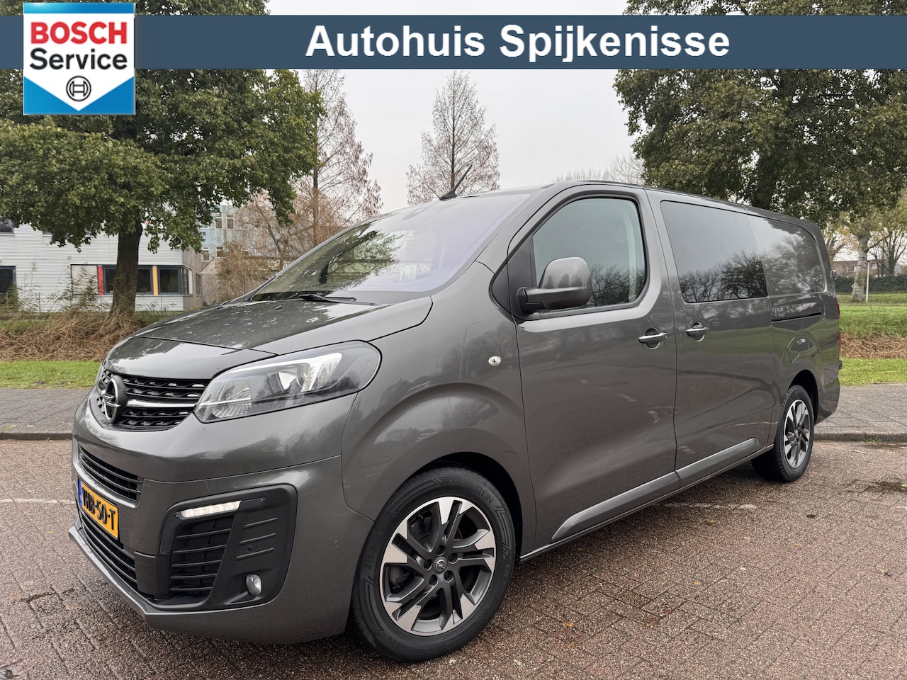 Opel Vivaro - 2.0 CDTI L3H1 DC Innovation | Dubbel Cabine| 2x Schuifdeur | VOL Opties | 177PK | Trekhaak - AutoWereld.nl