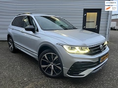 Volkswagen Tiguan - 1.4 TSI eHybrid R-Line Business+IqLight|HeadUp|Camera|Trekhaak|360camera|AdpCruise|
