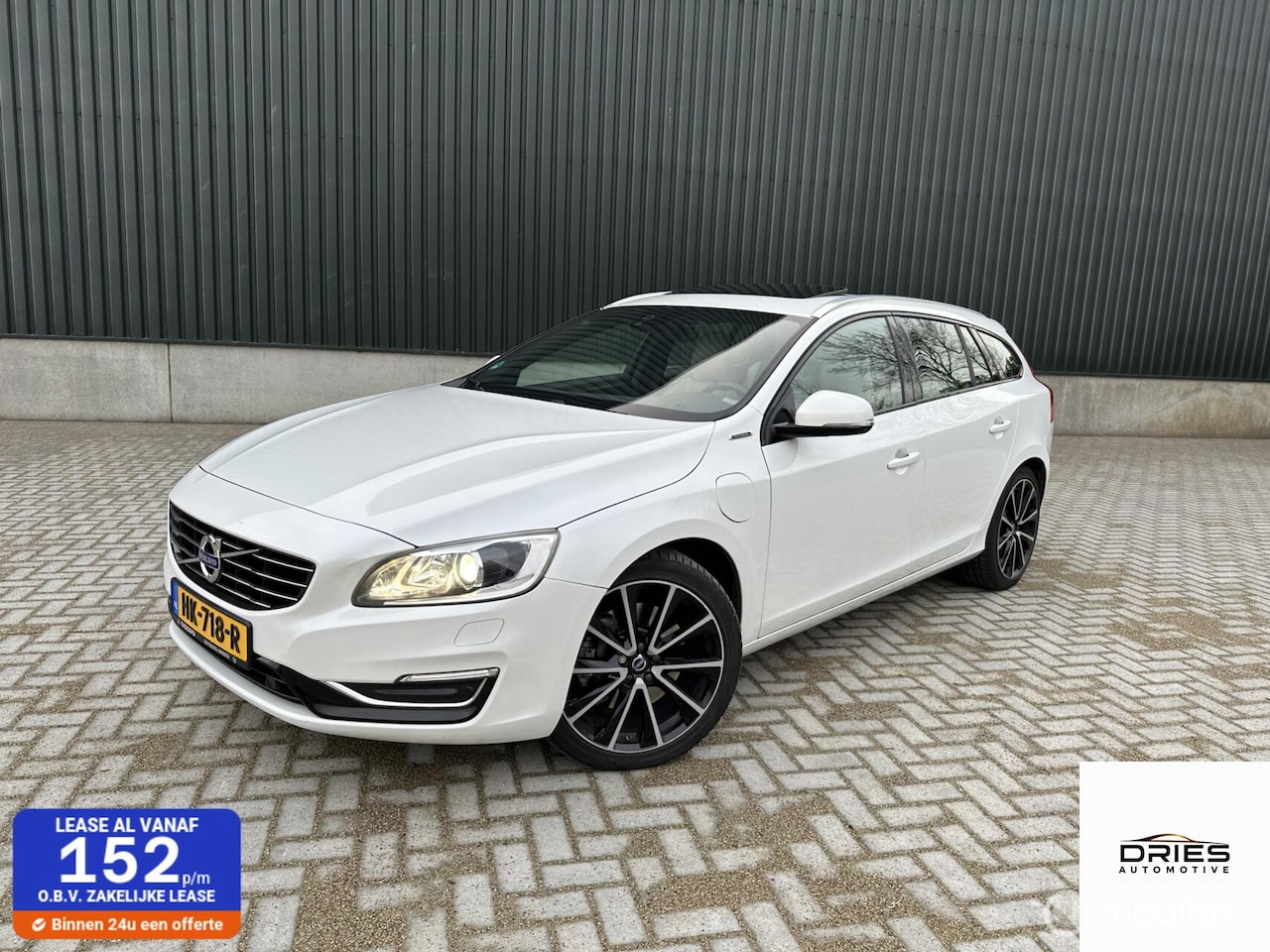 Volvo V60 - 2.4 D5 Twin Engine Special Edition l NWE APK l - AutoWereld.nl