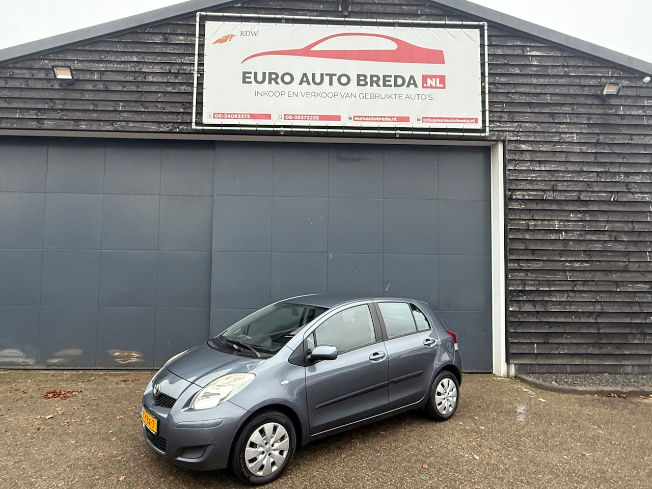 Toyota Yaris - 1.3 VVTi Aspiration 1.3 VVTi Aspiration automaat - AutoWereld.nl