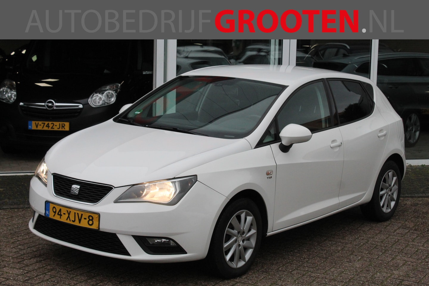 SEAT Ibiza - 1.2 TSI Style//Airco//Cruise//5drs!! - AutoWereld.nl