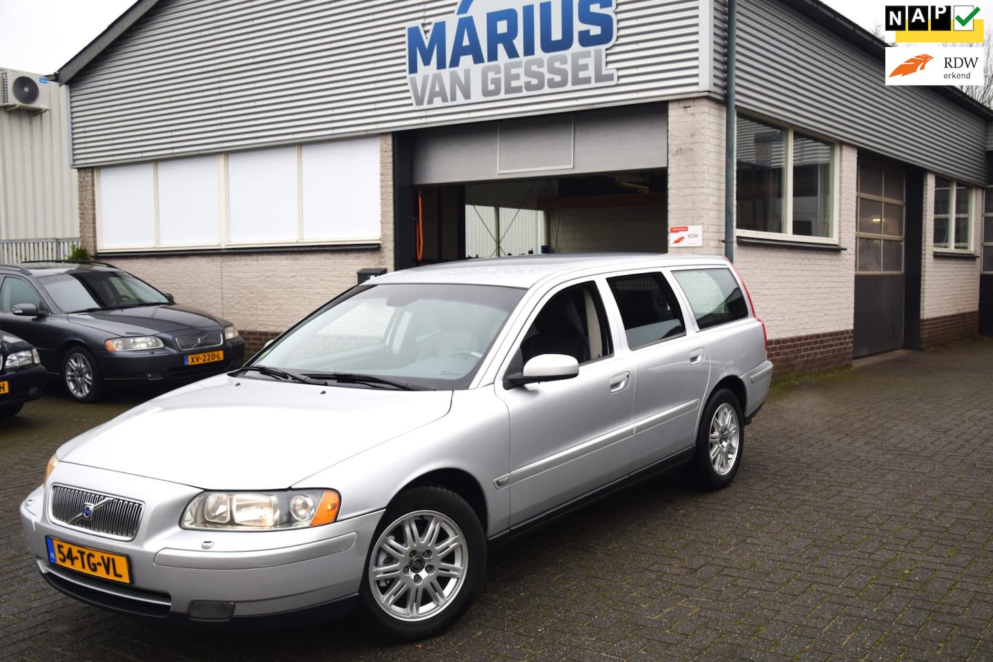 Volvo V70 - 2.4 Edition II 2.4 Edition II 140 pk - AutoWereld.nl