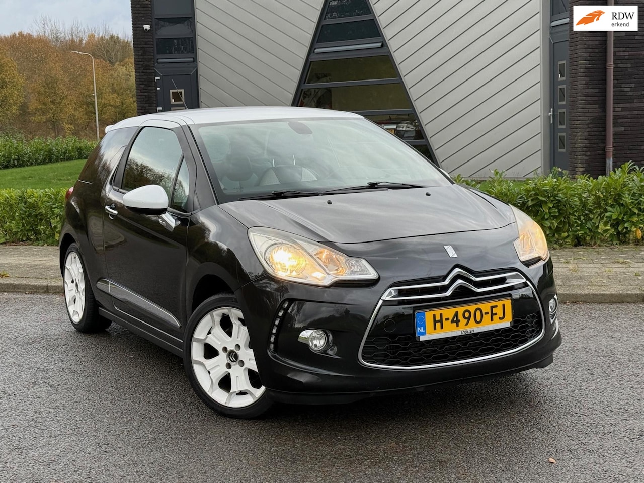 Citroën DS3 - 1.6 THP Sport Chic | Clima | Cruise | stoelverwarming | - AutoWereld.nl