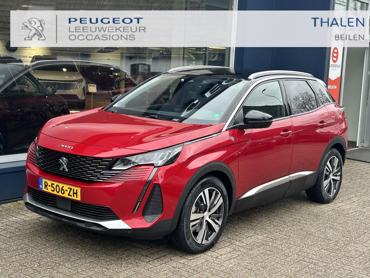 Peugeot 3008 - 1.6 HYbrid 225 Road Trip | Trekhaak 1250KG | Navigatie | Stoelverwarming | Dodehoek detect - AutoWereld.nl