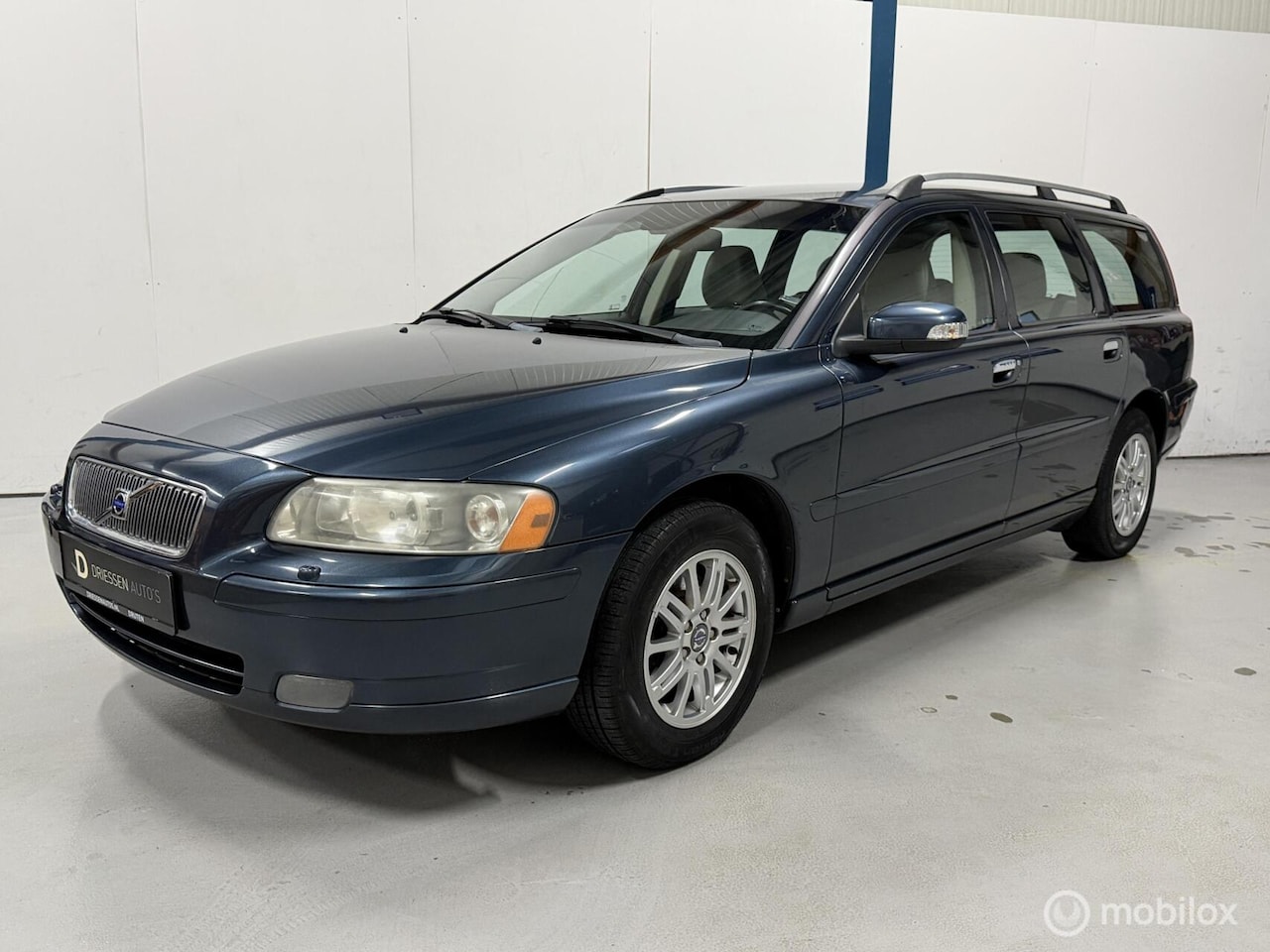Volvo V70 - 2.4 Edition Classic AUTOMAAT / 170PK - AutoWereld.nl