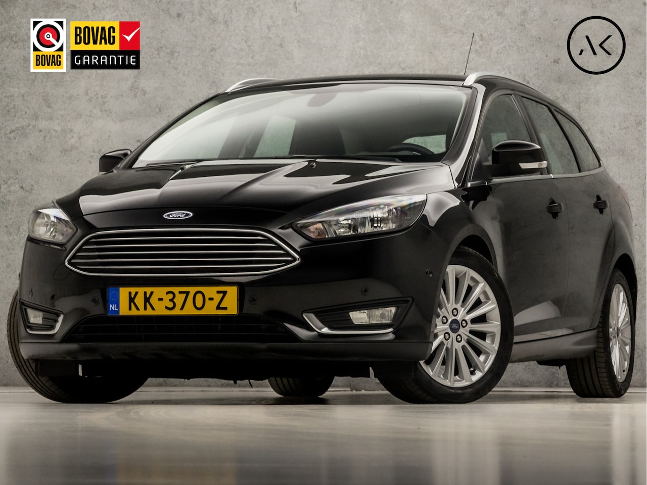 Ford Focus Wagon - 1.0 Titanium (NAVIGATIE, CLIMATE, CRUISE, PARKEERSENSOREN, SPORTSTOELEN, KEYLESS, LM VELGE - AutoWereld.nl