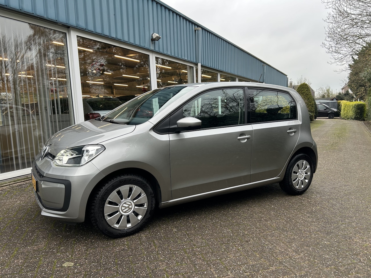Volkswagen Up! - 1.0 BMT move up! 1.0 BMT move up! - AutoWereld.nl