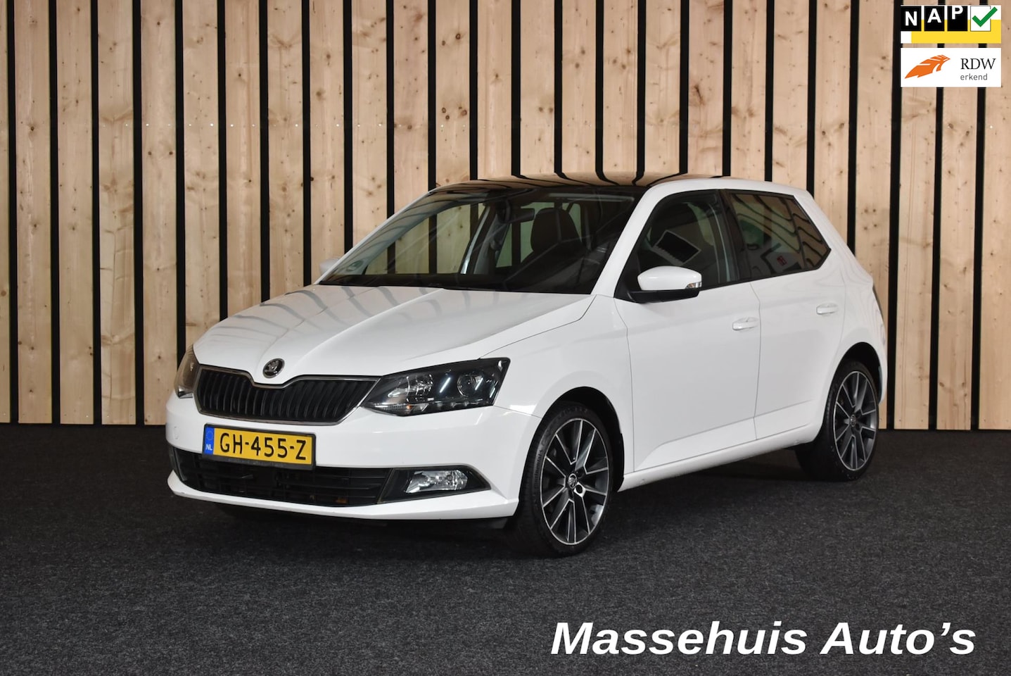 Skoda Fabia - 1.2 TSI First Ed. Amb. 1e eig. Trekhaak Panoramadak Clima Cruise LED 170dkm Nwe APK - AutoWereld.nl