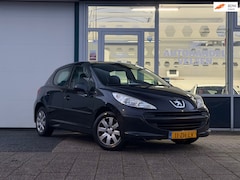 Peugeot 207 - 1.4 Cool 'n Blue