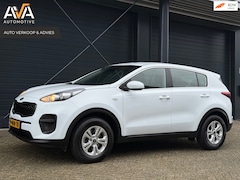 Kia Sportage - 1.6 GDI ComfortLine Navigator, Cruise control, Trekhaak, Bluethooth