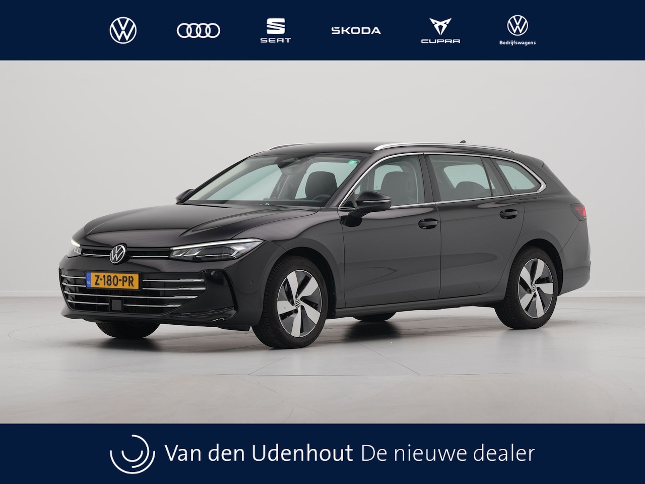 Volkswagen Passat Variant - 1.5 eTSI 150pk DSG Business Navigatie Pdc Side Assist Clima 86 - AutoWereld.nl