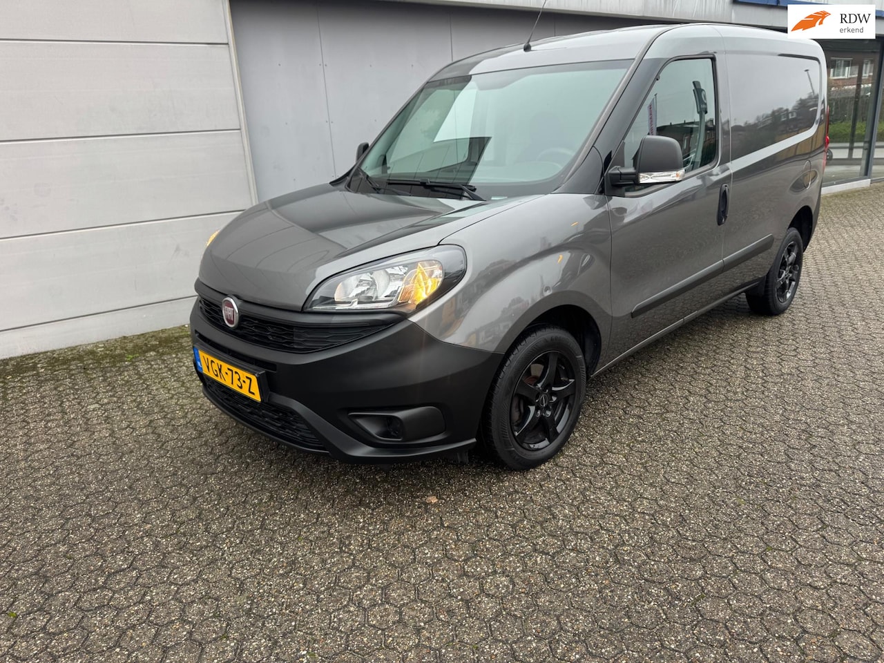 Fiat Doblò Cargo - 1.3 MJ L1H1 1.3 MJ L1H1 - AutoWereld.nl