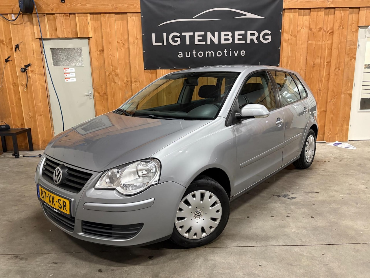 Volkswagen Polo - 1.4-16V Optive AIRCO / NAP / TREKHAAK / APK - AutoWereld.nl