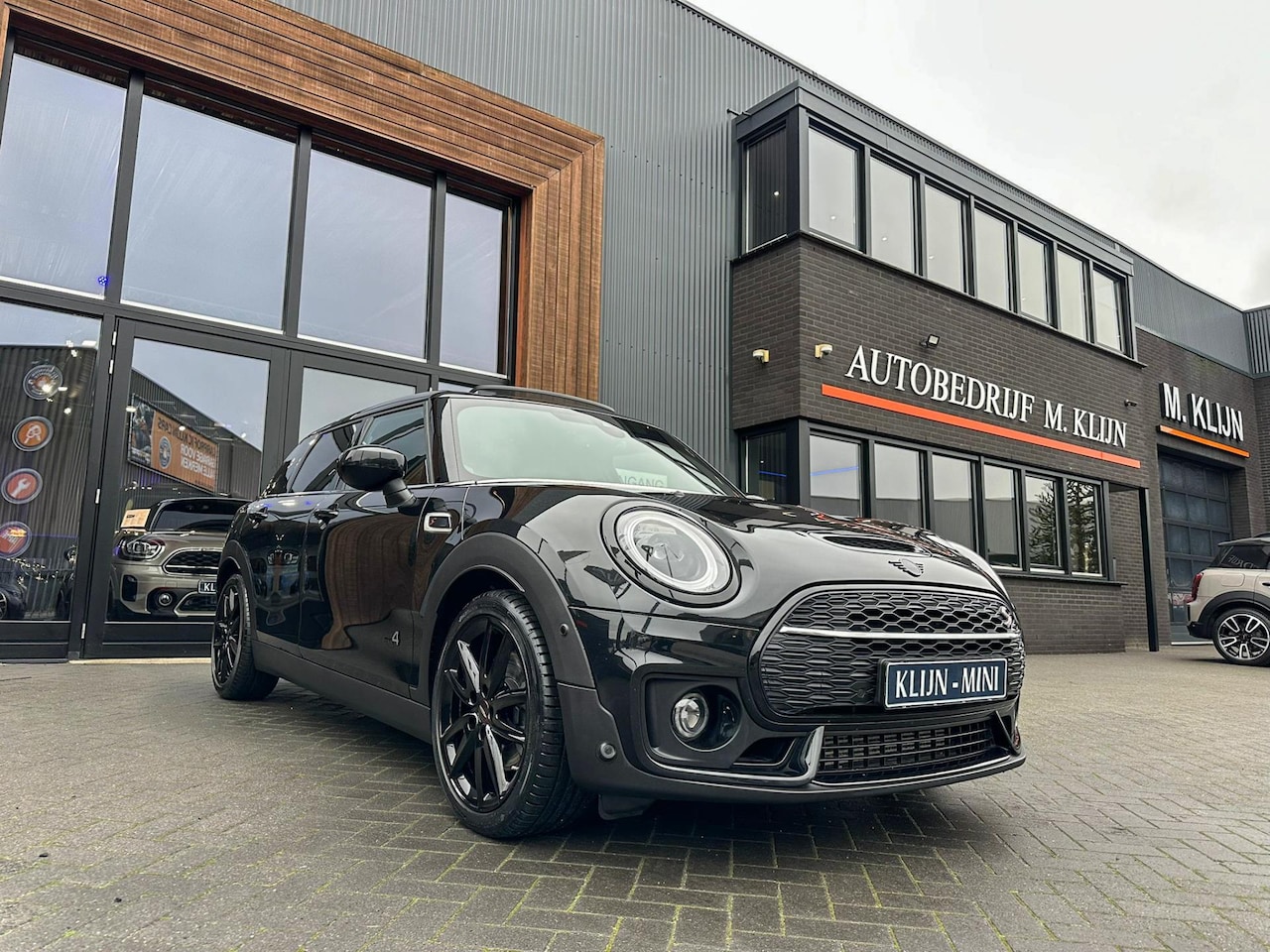 MINI Clubman - Mini 2.0 Cooper S John Cooper Works All4 aut/Pano/Camera/Leer/Btw - AutoWereld.nl
