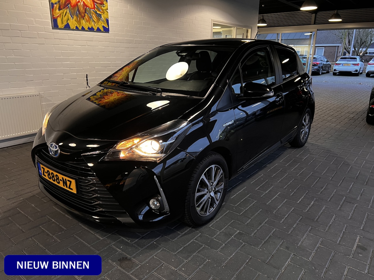 Toyota Yaris - 1.5 Hybrid Y20 Exclusive Edition / Keyless Entry / Stoelverwarming / Cruise Control / Appl - AutoWereld.nl